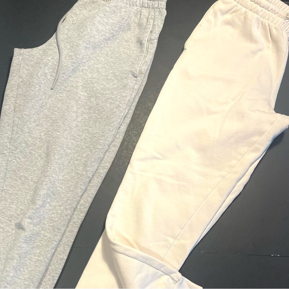 Adidas woman’s joggers 
Light Gray and Cream Joggers XS - Picture 3 of 9
